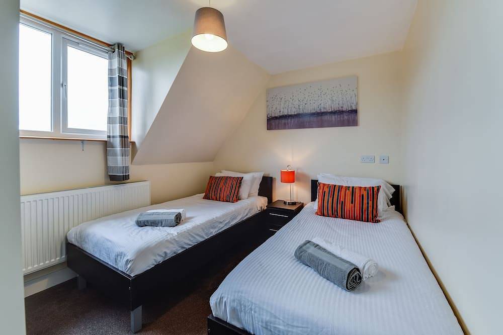 3 Bedroom Home. Home Working. Free Parking. Garden. Wigan in Wigan, Gran Mánchester