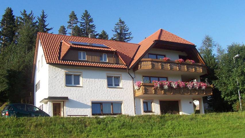 Ferienwohnung für 3 Personen, mit Terrasse in Freudenstadt