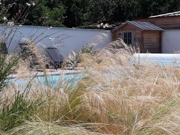 Cottage pour 2 personnes, avec jardin et piscine à Lanton