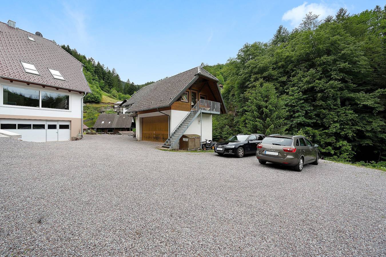 Ganzes Studio, Einzimmerapartment Nr. 4" mit Bergblick, gemeinsamer Terrasse und Wi-Fi in Bad Peterstal-Griesbach, Mittlerer Schwarzwald