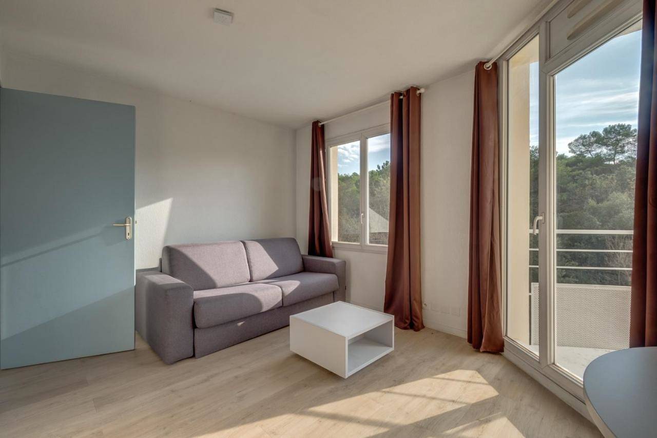 Entire apartment, Studio Apartment in Valbonne, Mediterranean Coast (France)