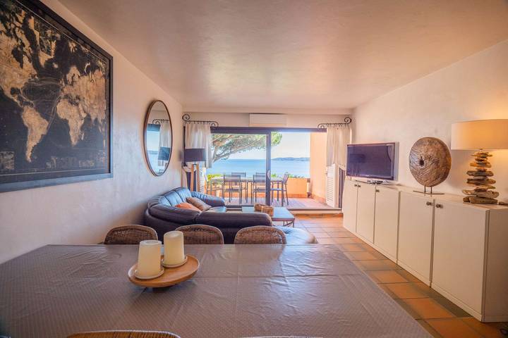 Appartement de vacances entier, Sainte Maxime - Appartement 3 Chambres - Vue Mer Panoramique in Sainte-Maxime, Côte méditerranéenne (France)