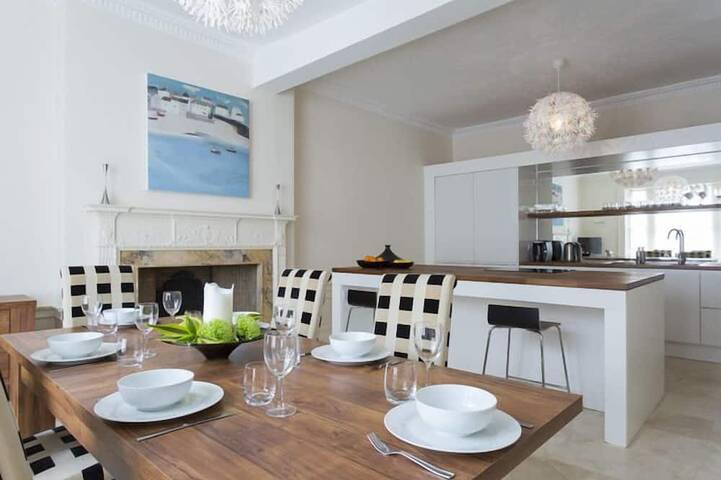 Holiday home for 7 people in Edinburgh