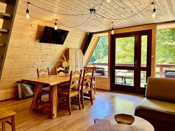 Domek letniskowy dla 6 osób, z sauna i jacuzzi oraz ogród w Bory Tucholskie