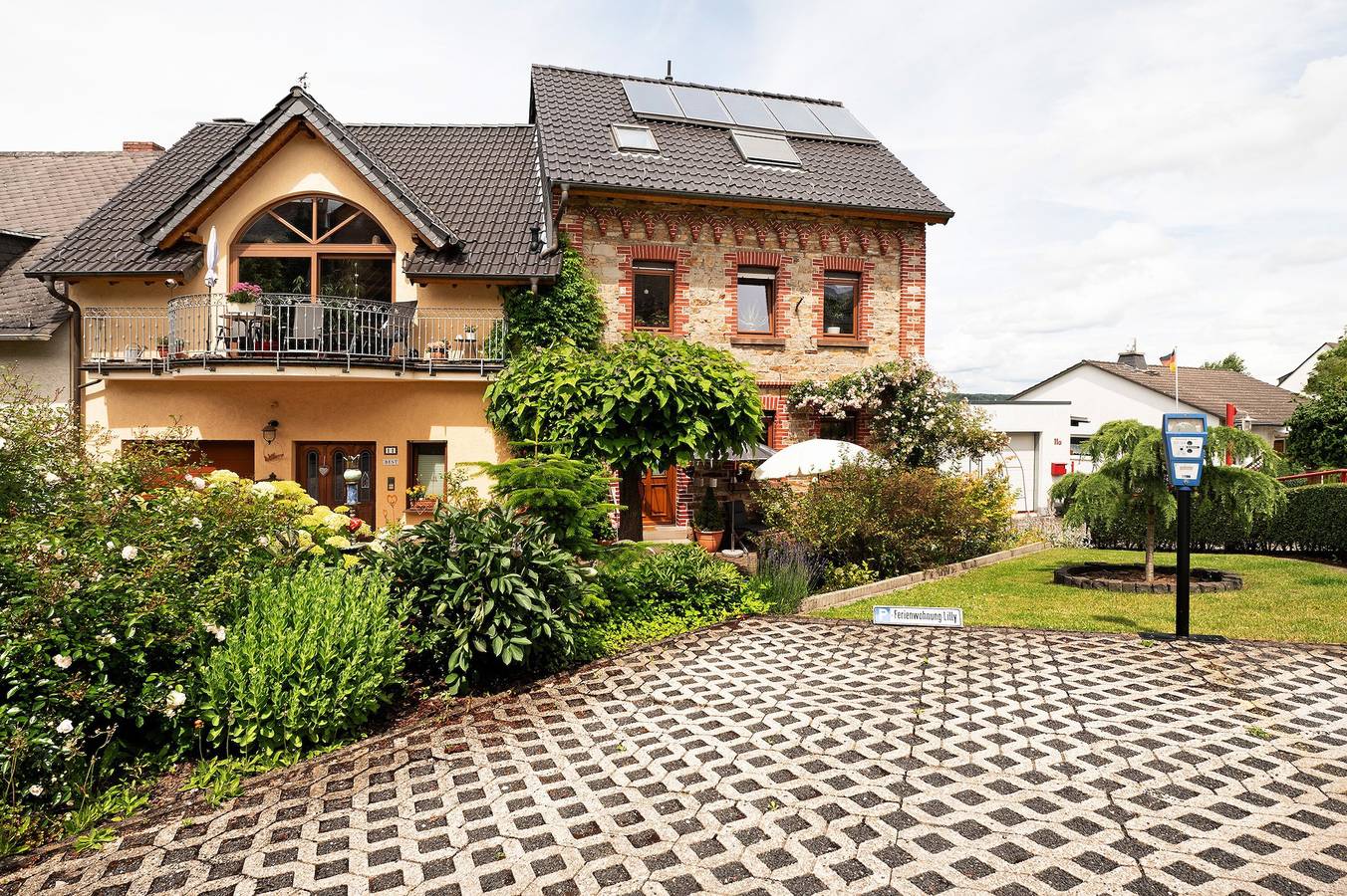 Ganze Wohnung, Ferienwohnung Lilly" mit privater Terrasse und Wlan in Eitelborn, Lahn-Taunus