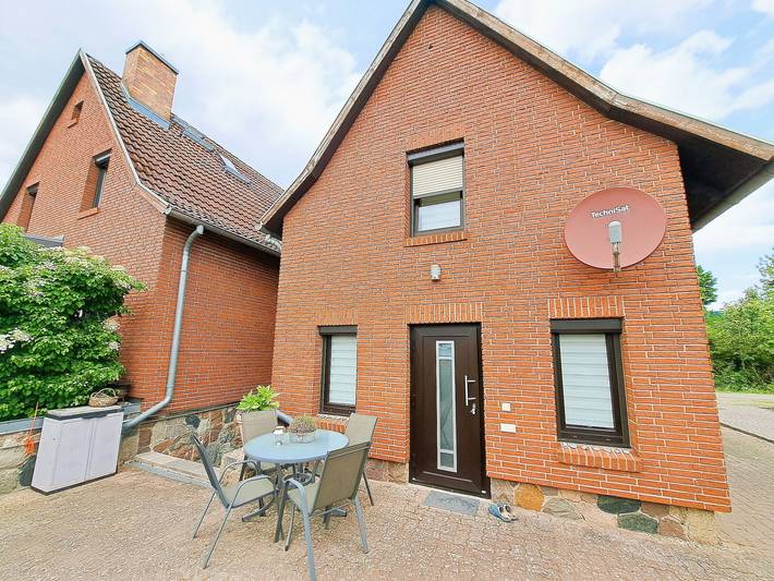 Ferienwohnung für 2 Personen, mit Garten und Terrasse in Waren (Müritz)