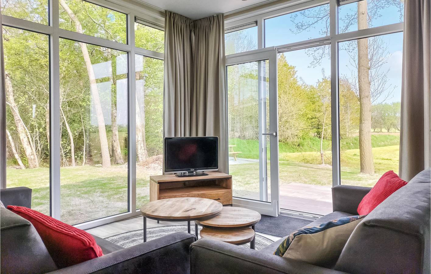 Ferienhaus für 4 Personen mit Terrasse in Oosterwolde, Friesland