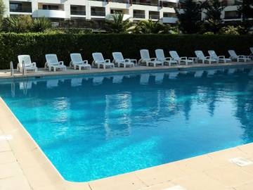Gîte pour 4 personnes, avec piscine et jardin dans Port du Cros de cagnes