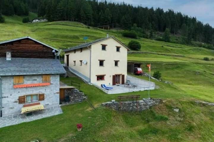 Ferienhaus für 10 Personen, mit Garten