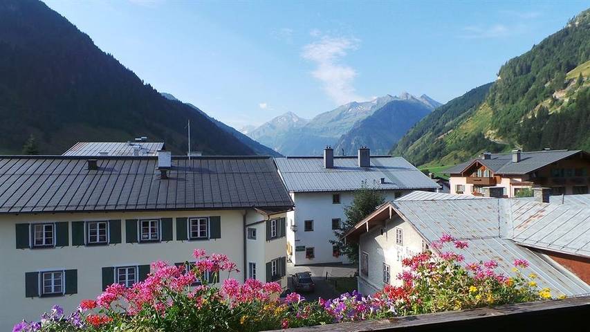 Ganze Ferienwohnung, Doppelzimmer Nr. 7 "Oanaglkammerl" in Hohe Tauern, Rauris