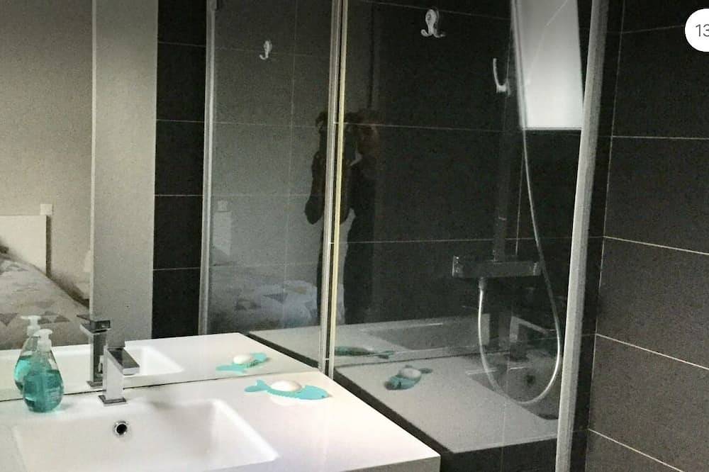 Villa with swimming pool near the beaches and Montpellier in Le Crès, Costa mediterránea (Francia)