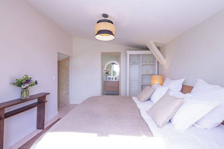 Location de vacances pour 8 personnes, avec terrasse ainsi que jardin et sauna à Marsolan - 3