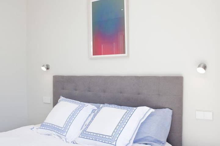 Brand new 3 bedroom villa with swimmingpool and garden in Robledo de Chavela, Madrid Province