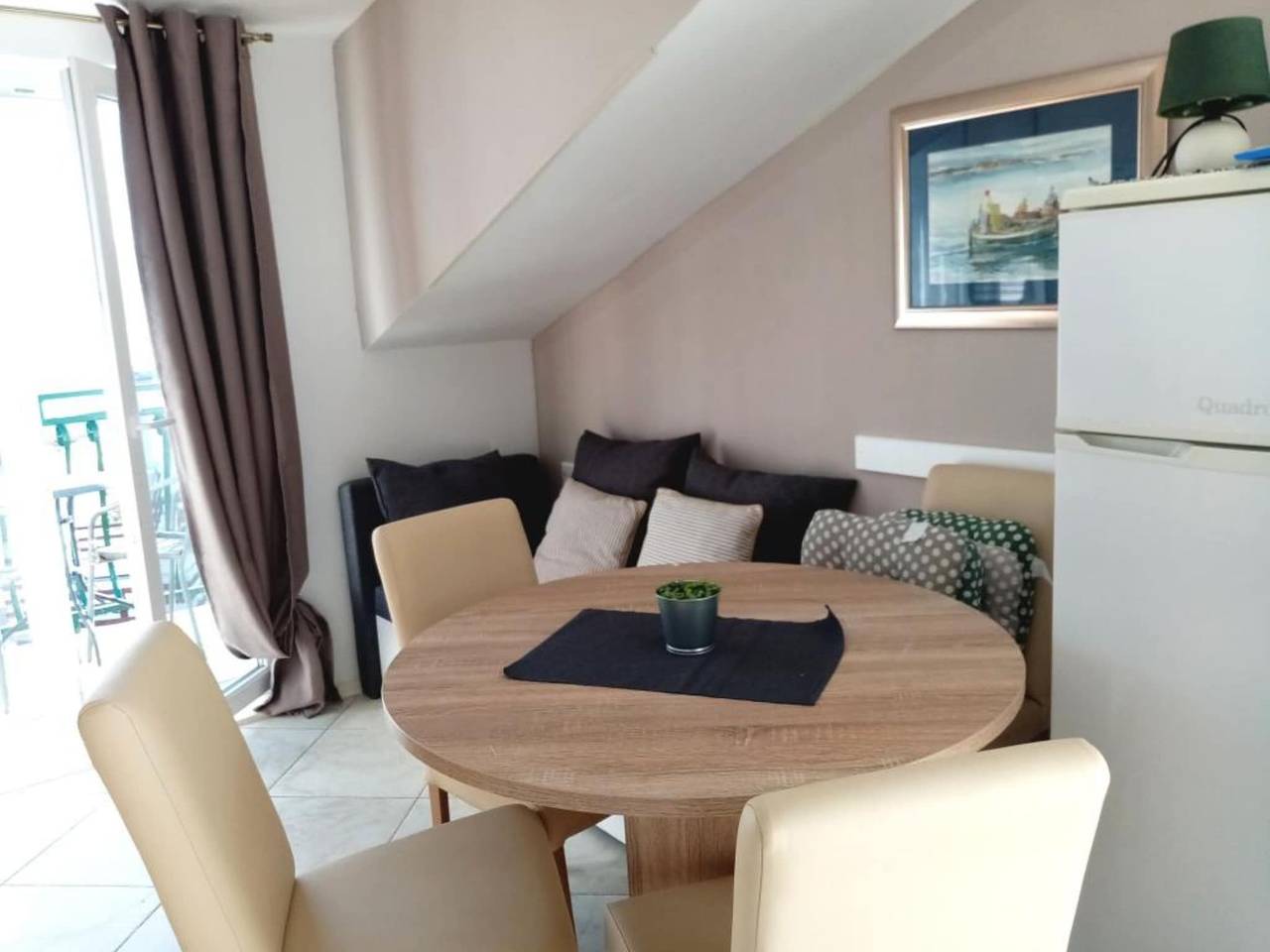 Hel leilighet, Apartments Silva - Two Bedroom Apartment with Balcony and Sea View in Slatine, Čiovo