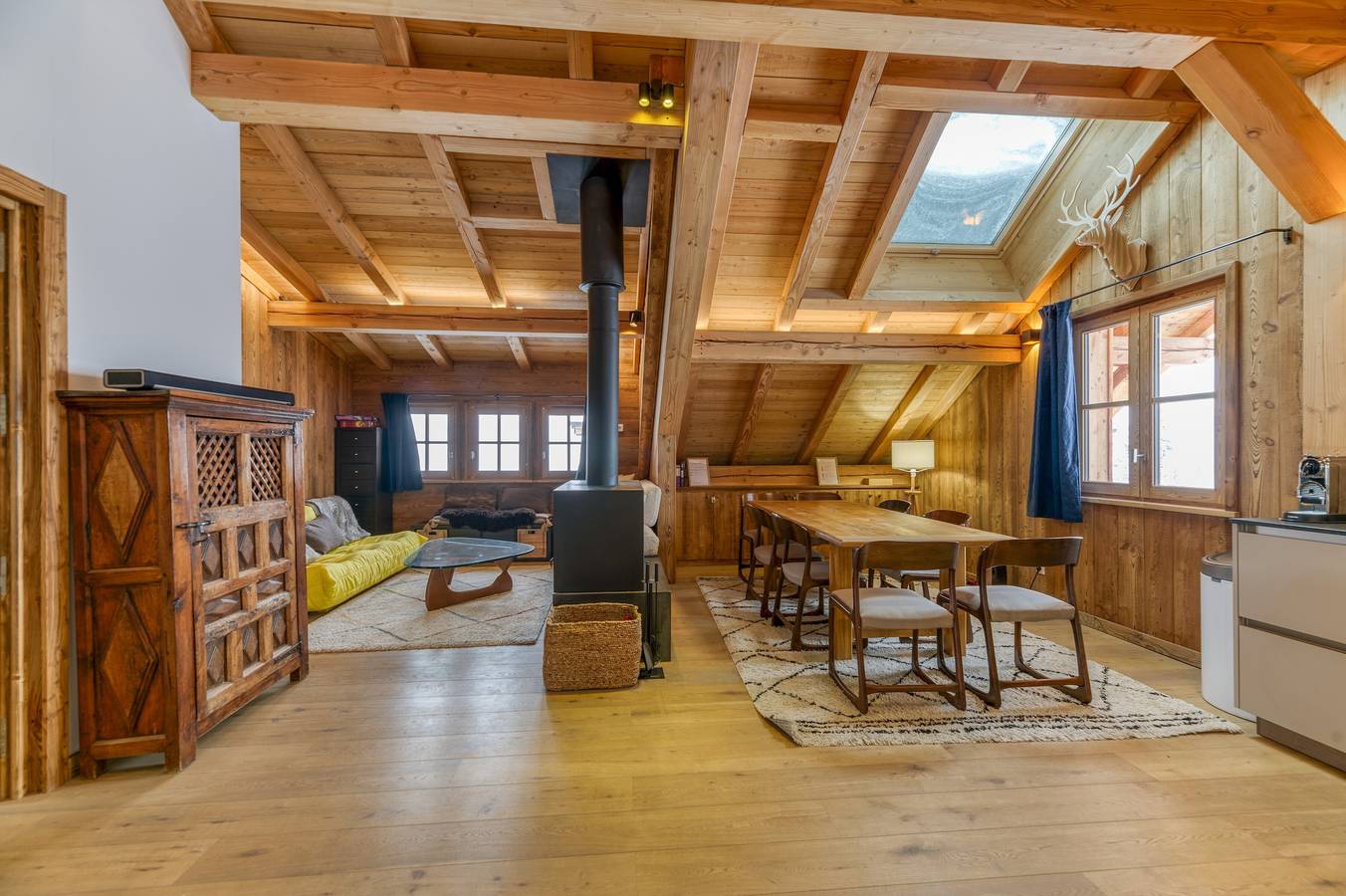 Ganze Wohnung, Appartement 'Magnifique Appartement Le Taillefer' mit Bergblick, Balkon, Ski-in/Ski-out in Villard-Reculas, Nationalpark Écrins