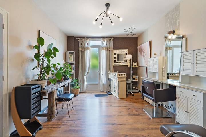 Holiday Home 'Chez Moi' with Private Garden, Wi-Fi and Air Conditioning in Pineuilh, Libourne region