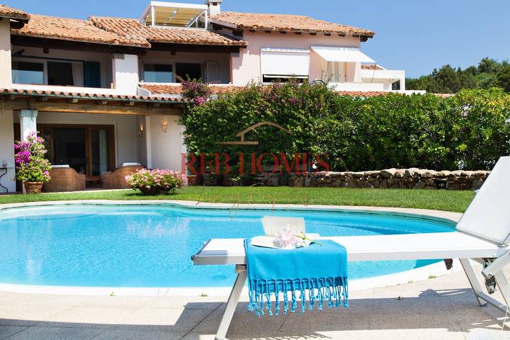 Villa per 8 persone, con giardino e panorama a Porto Rotondo
