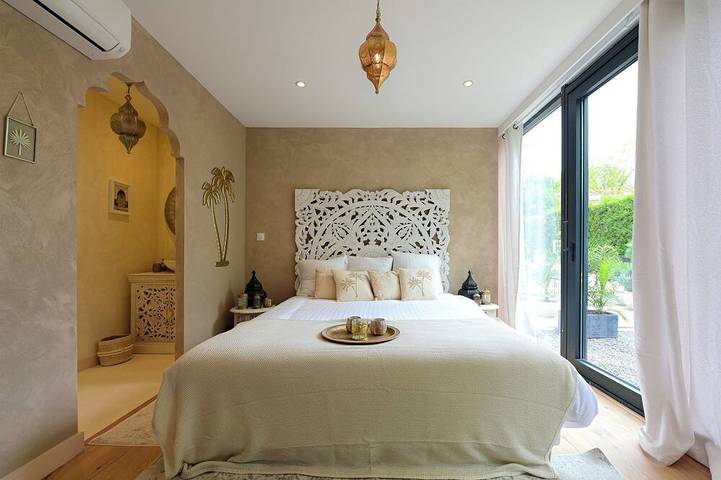 Extraordinaire Villa 5 étoiles 12 personnes 7 min Lille in Marcq-en-Barœul, Lille region
