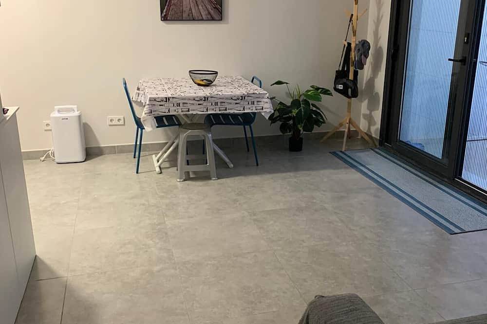 Ganze Wohnung, Beautiful and comfortable apartment, Cala Vadella area, 5 minutes from the beach. in Cala d´Hort, Sant Josep de sa Talaia