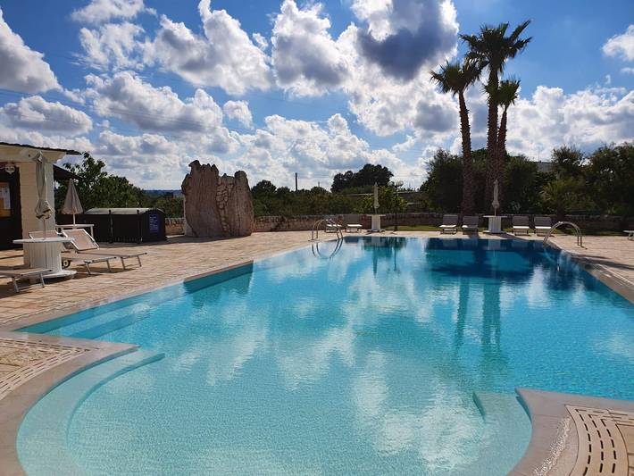 Trullo para 3 personas, con balcón/terraza y piscina - 1