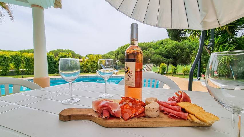 Holiday Home 'Maria - Vilamoura Golf Side' with Pool, Terrace and Wi-Fi in Quarteira, Faro District