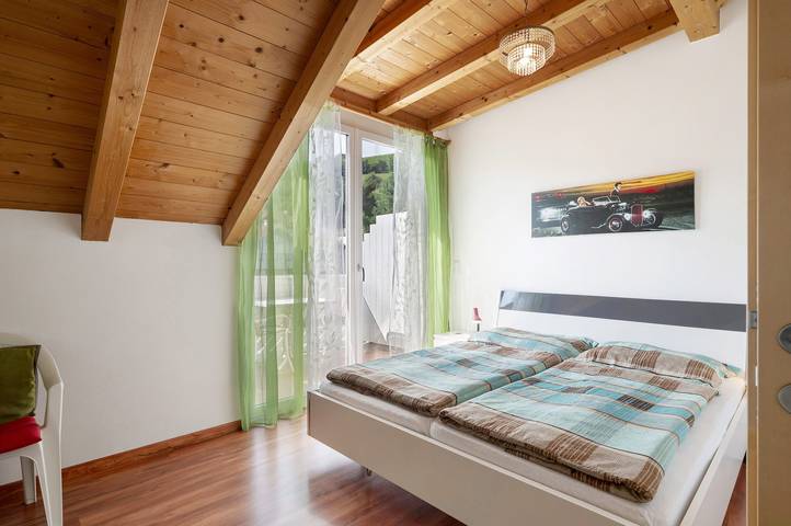Apartamento inteiro, Apartamento 'Martinshof em Eppan' com Varanda e Wi-Fi in Frangart, Appiano sulla Strada del Vino