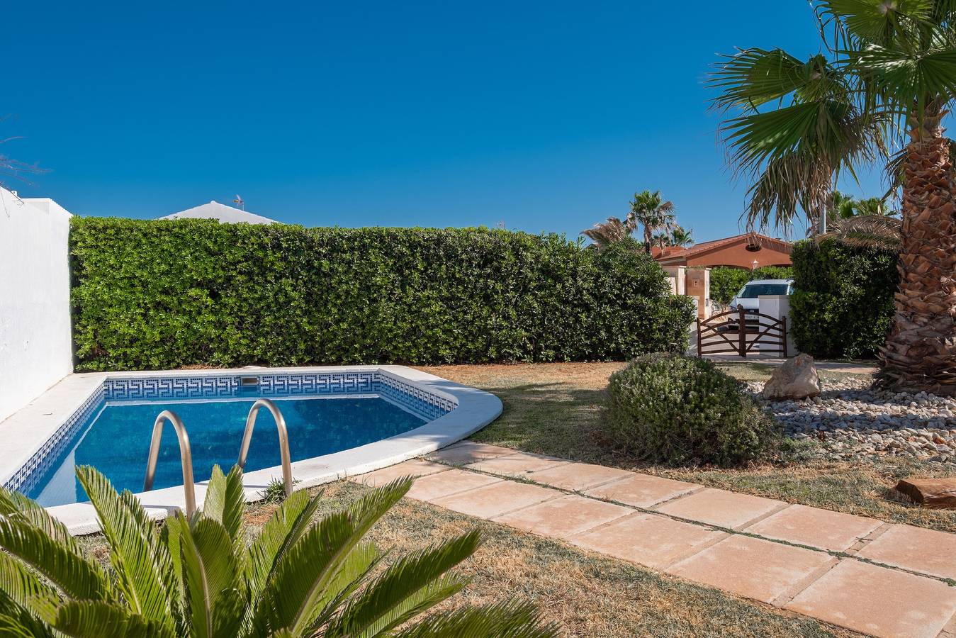 Holiday Home with Private Pool, Wi-Fi and Air Conditioning in Cap d'Artrutx, Ciutadella