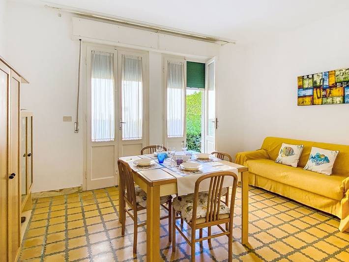 Ferienwohnung für 6 Personen, mit Balkon und Terrasse sowie Garten in Italienische Riviera - 2