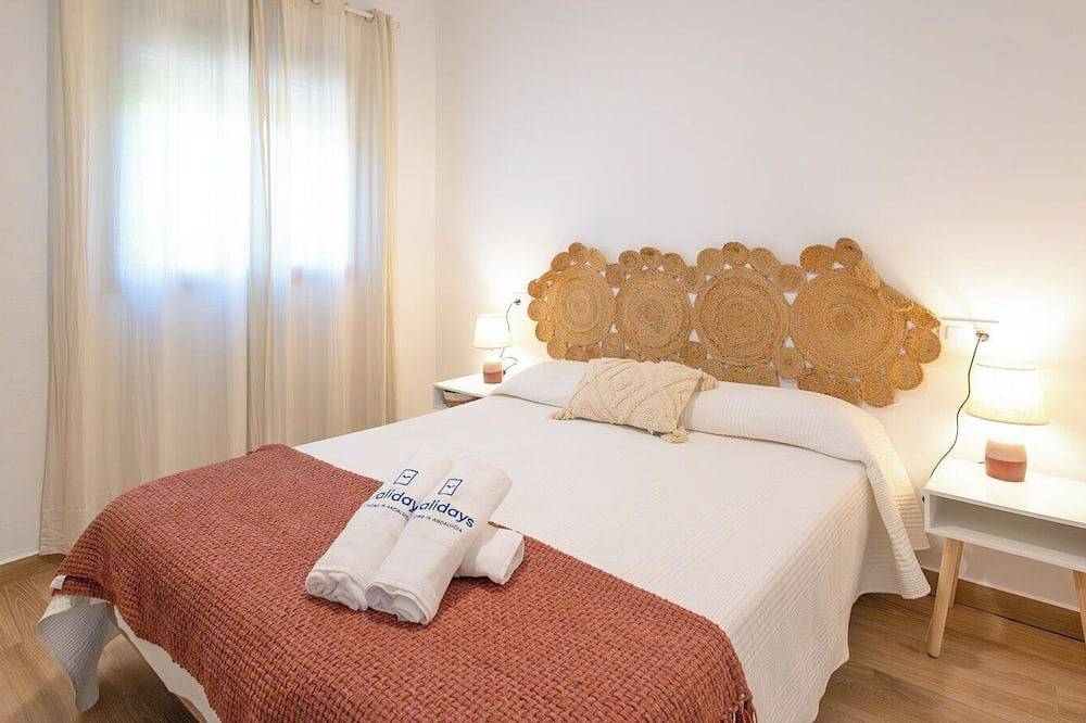 El Moral Prado del Rey by Ruralidays in Prado del Rey, White Villages