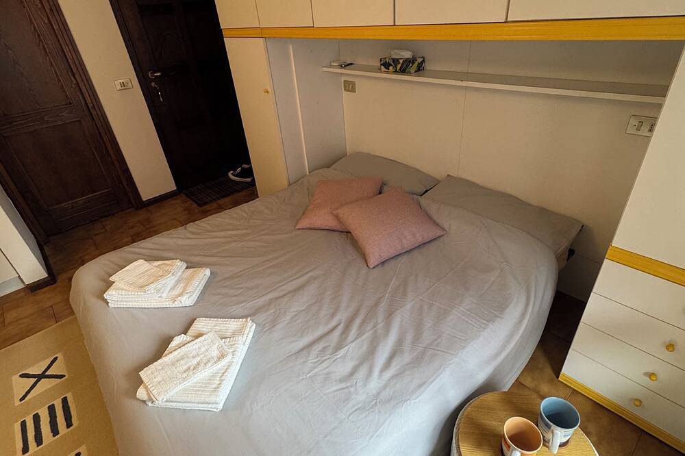 Appartamento intero, Cozy Alpine Studio in Aprica – Near Ski Slopes, Parking & Wi-Fi in Aprica, Valtellina