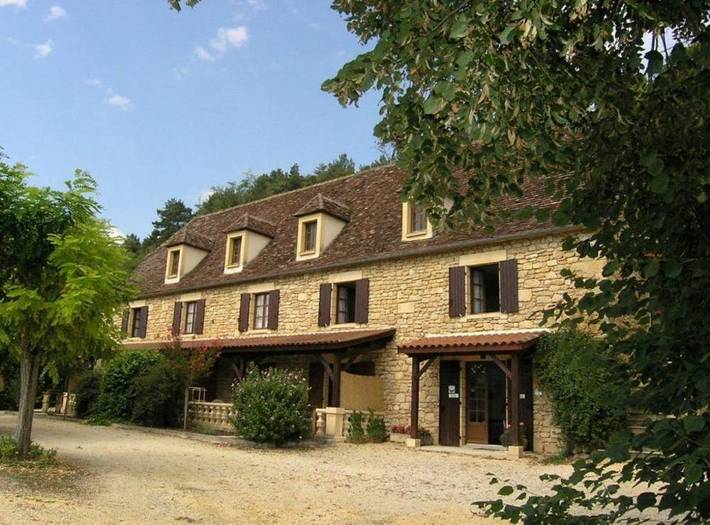 Location de vacances pour 5 personnes, avec piscine ainsi que vue et terrasse, animaux acceptés à Castels - 2
