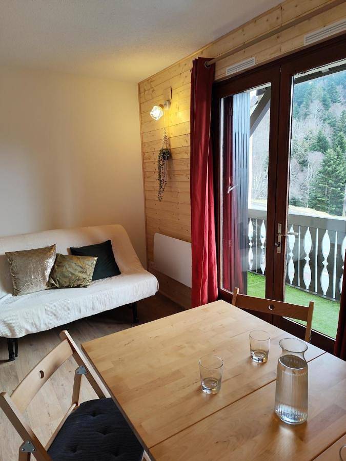Appartement de vacances pour 4 personnes, avec Balcon ainsi que Terrasse et Vue