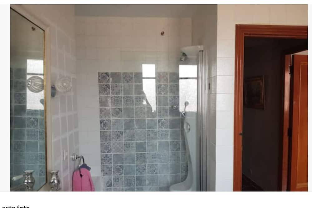 Country house with pool, jacuzzi for 12 people. in Villanueva de Duero, Valladolid Provinz