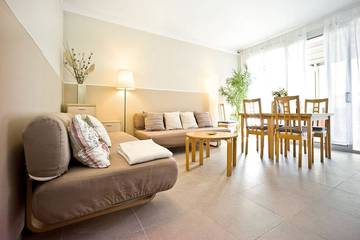 Gîte pour 6 personnes, avec jardin et terrasse à Esplugues de Llobregat