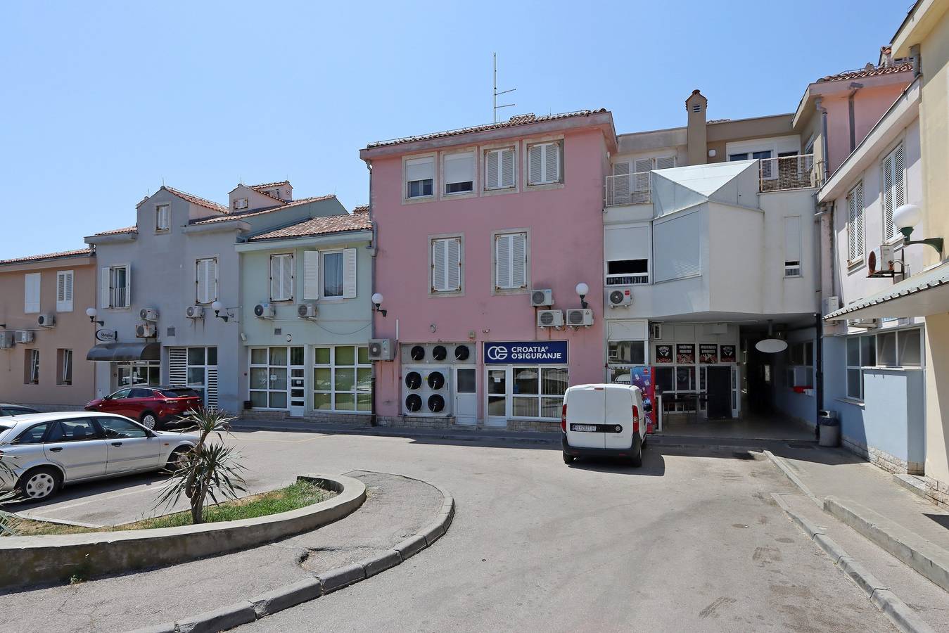 Appartement entier, One bedroom apartment with air-conditioning Palit, Rab A-19661-a in Palit, Rab