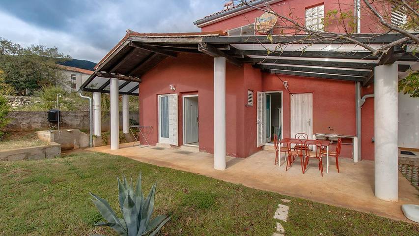 Ferienwohnung für 5 Personen, mit Ausblick und Terrasse - 1