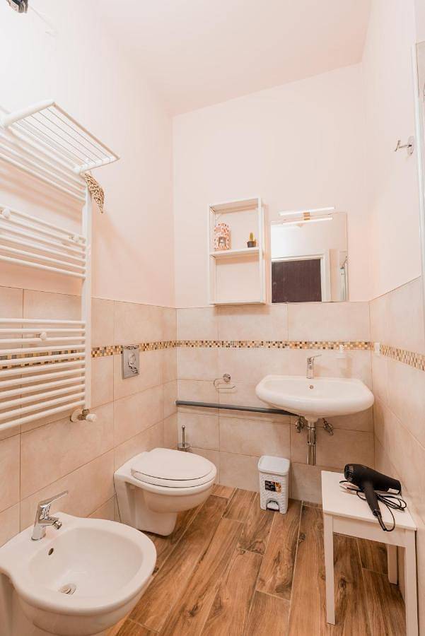 Maison d’hôte pour 3 personnes, avec balcon à Assise - 4