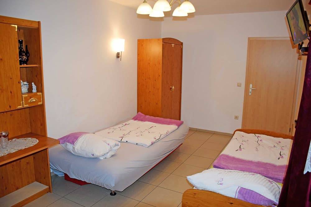 Ganze Wohnung, Ferienwohnung Aschersleben - Deb 038 Ferienwohnung/-zimmer Aschersleben in Aschersleben, Region Salzlandkreis