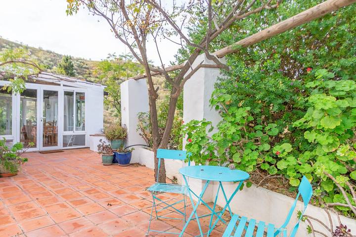 Villa 'Finca Rosalia' mit Bergblick, privatem Pool und WLAN in Cómpeta, Málaga Provinz