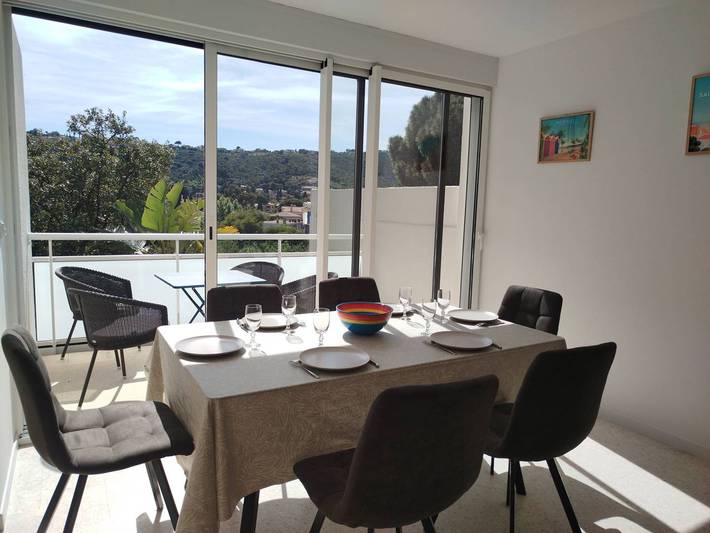 Ferienwohnung für 4 Personen, mit Balkon/Terrasse in Le Lavandou