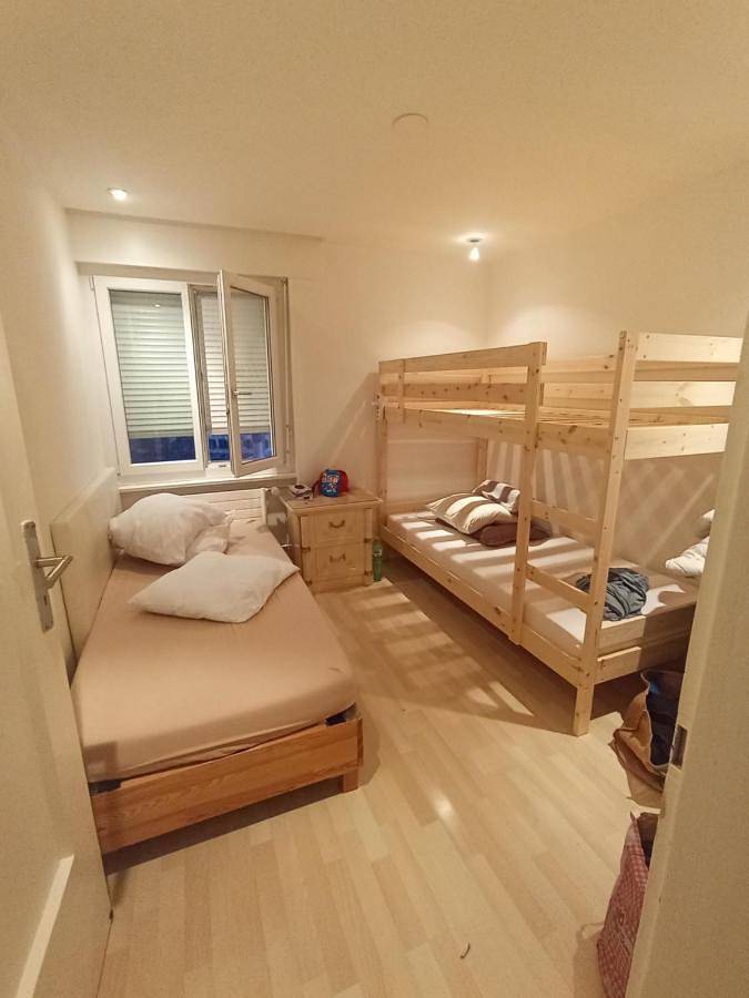 Gîte pour 4 personnes, avec Balcon et Vue à La Chaux-de-Fonds - 3