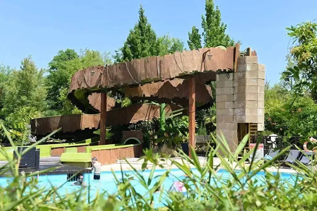 Mobil Home Aqua 3 Pièces 4/5 Personnes - Sans Sanitaire in Mézos, Côte d’Argent