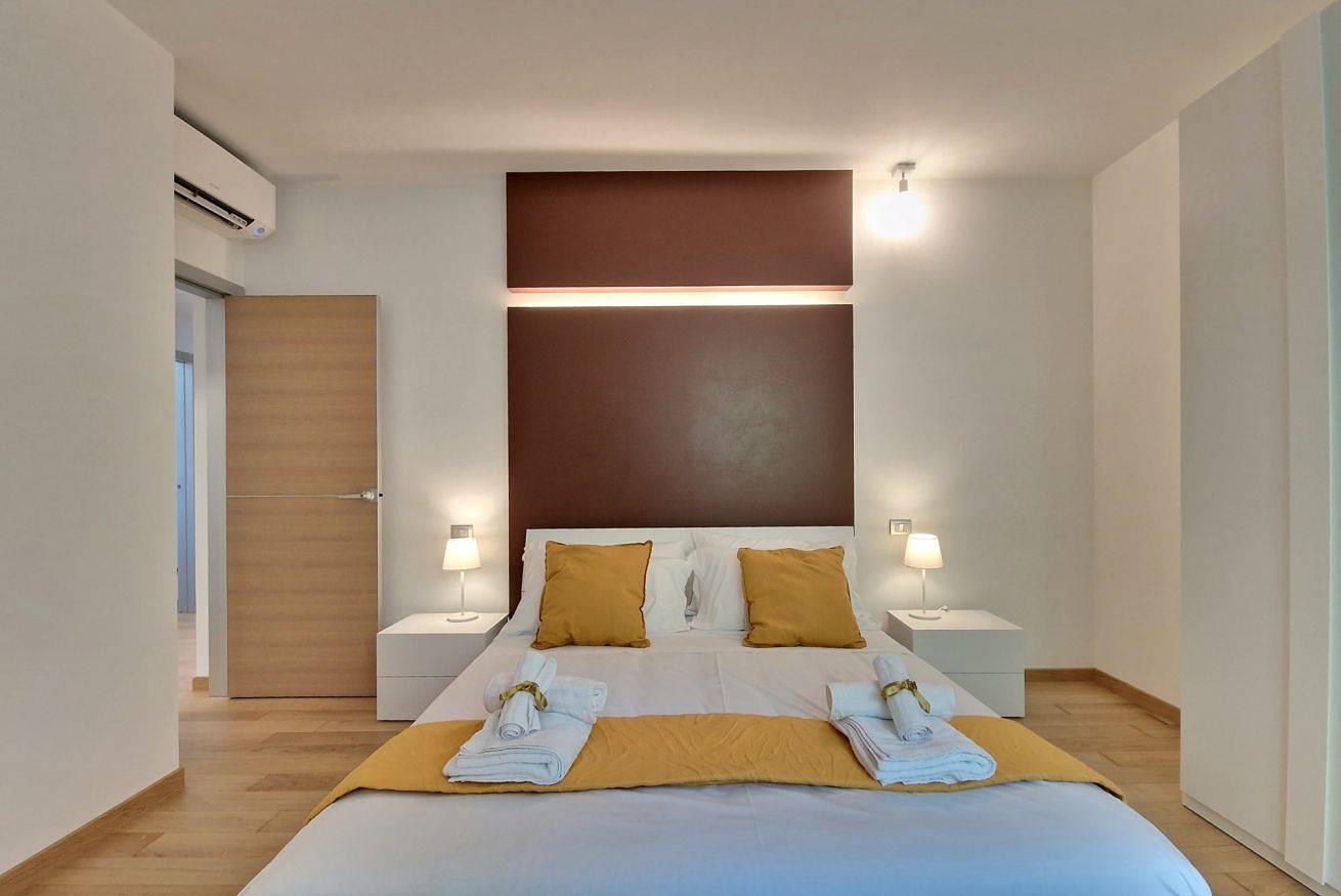 Apartamento entero, Uliveto al Mare - [Double Sea View] Design Wi-Fi Parking A/C in Fermo, Provincia de Fermo