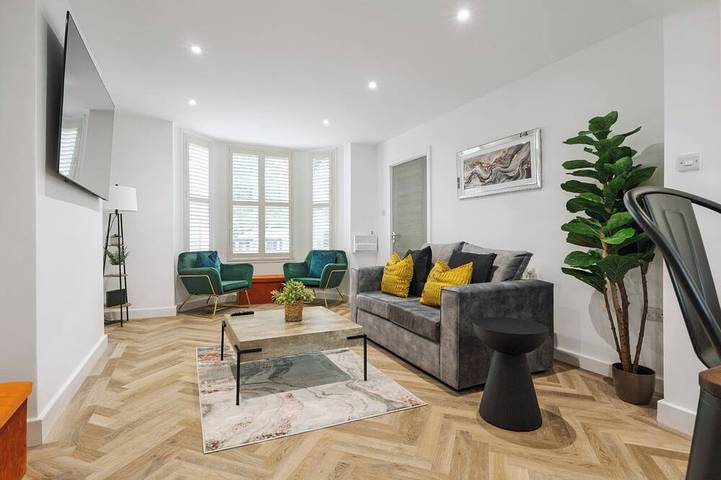 Apartment for 4 people, with balcony in Warrington