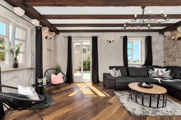 Villa für 8 Personen, mit Garten und Meerblick in Makarska - 2