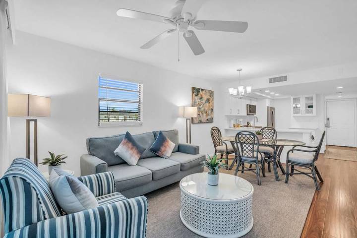 Hus för 6 Personer, med pool och trädgård - 1