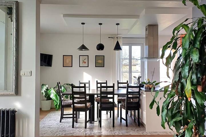 Location de vacances pour 6 personnes, avec terrasse et jardin à Nueil-les-Aubiers