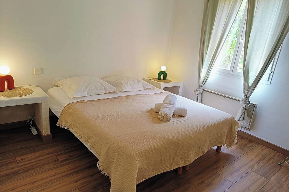 Au coeur des ocres - Charming vacation home in Roussillon, Parc naturel régional du Luberon