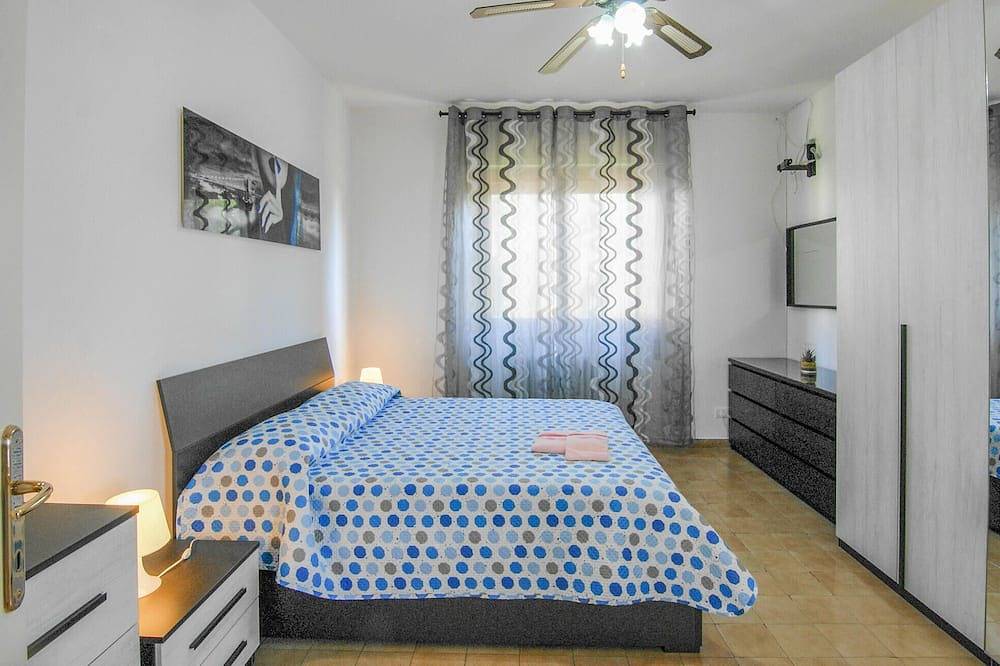 Nice home in Versilia in Seravezza, Italienische Riviera