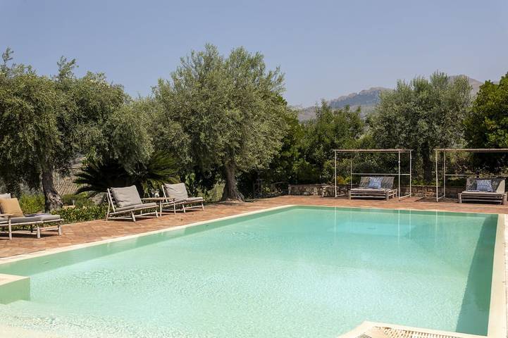 Villa Passulunara 14 in Collesano, Provincia di Palermo